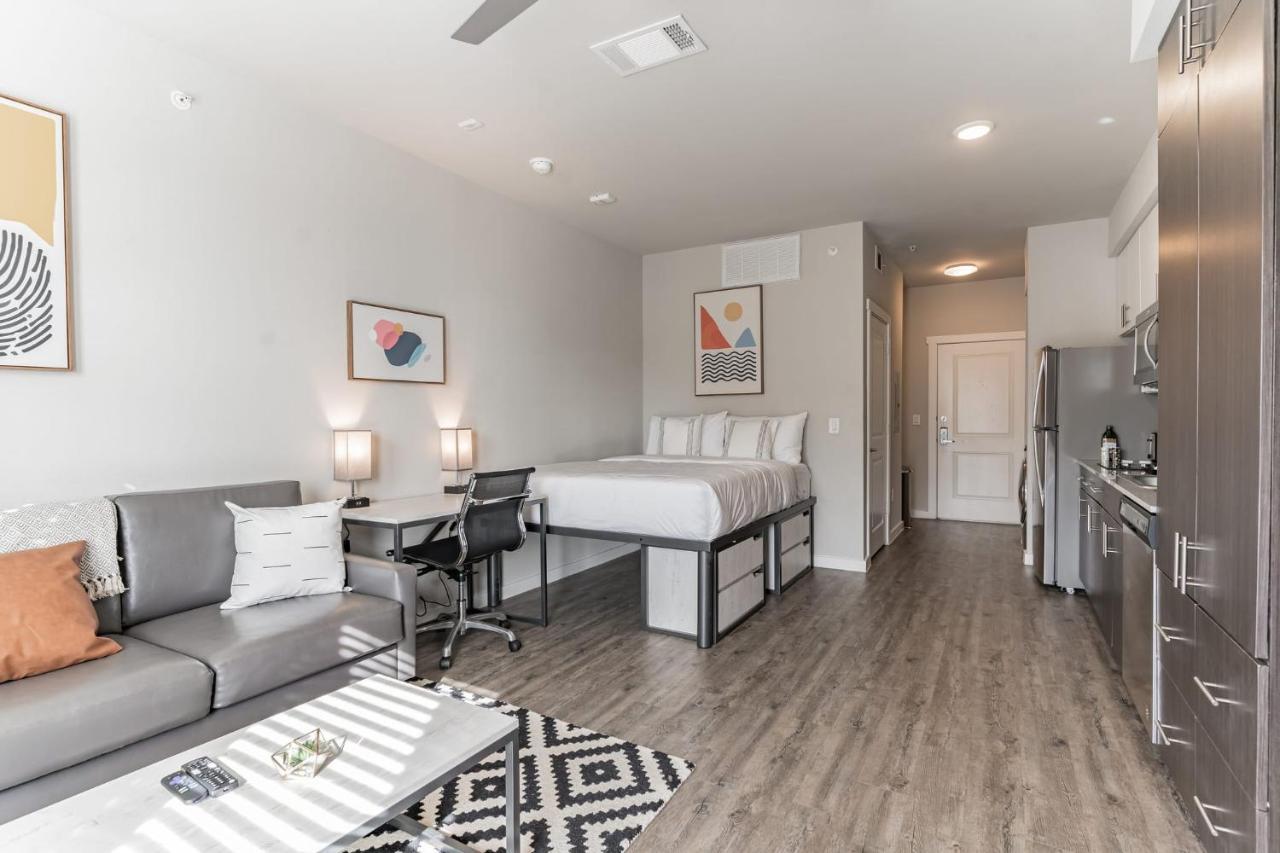 Peaceful With Full Amenities And Uh Nearby Daire *